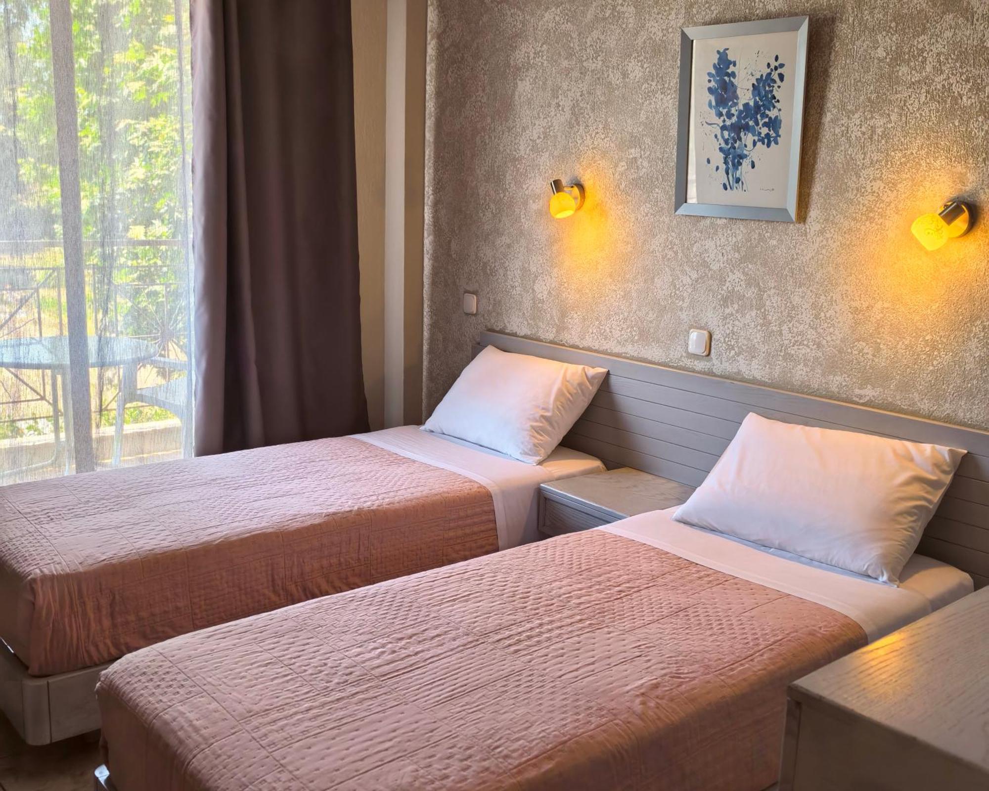 Park Hotel Поликастрон Экстерьер фото