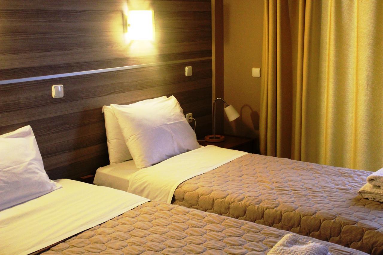 Park Hotel Поликастрон Экстерьер фото